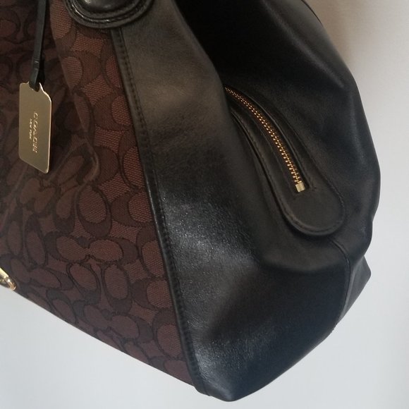 COACH Edie Shoulder Bag In Signature Jacquard - Picture 13 of 14